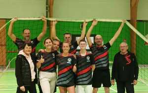 Volley-ball : des débuts contrastés pour les équipes de Montenay